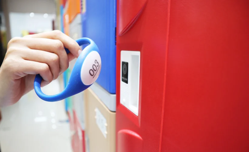 Hướng dẫn sử dụng khóa RF-15C bằng vòng đeo tay wristband