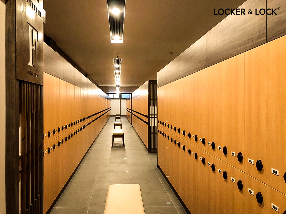 Khu tủ để quần áo tại Onsen