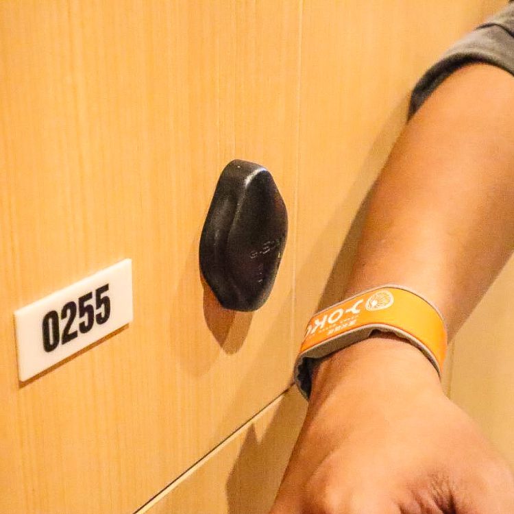 Vòng tay Wristband