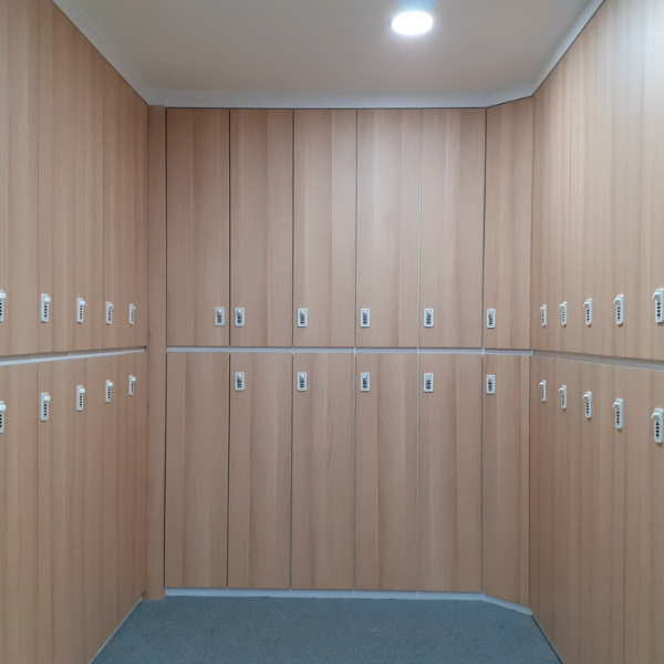 Tủ locker gỗ và khóa số DL-12
