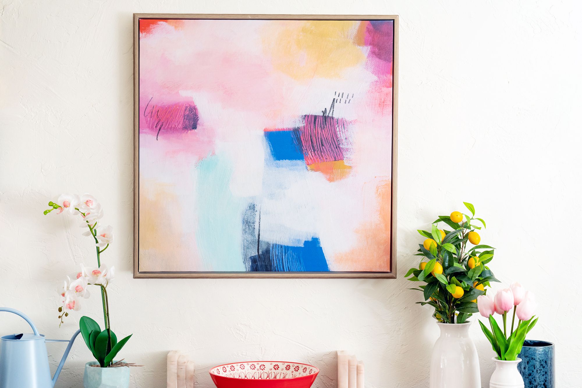 Trang trí phòng khách bằng tranh tự sáng tác 