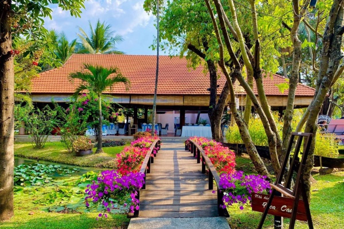 KHU DU LỊCH VĂN THÁNH