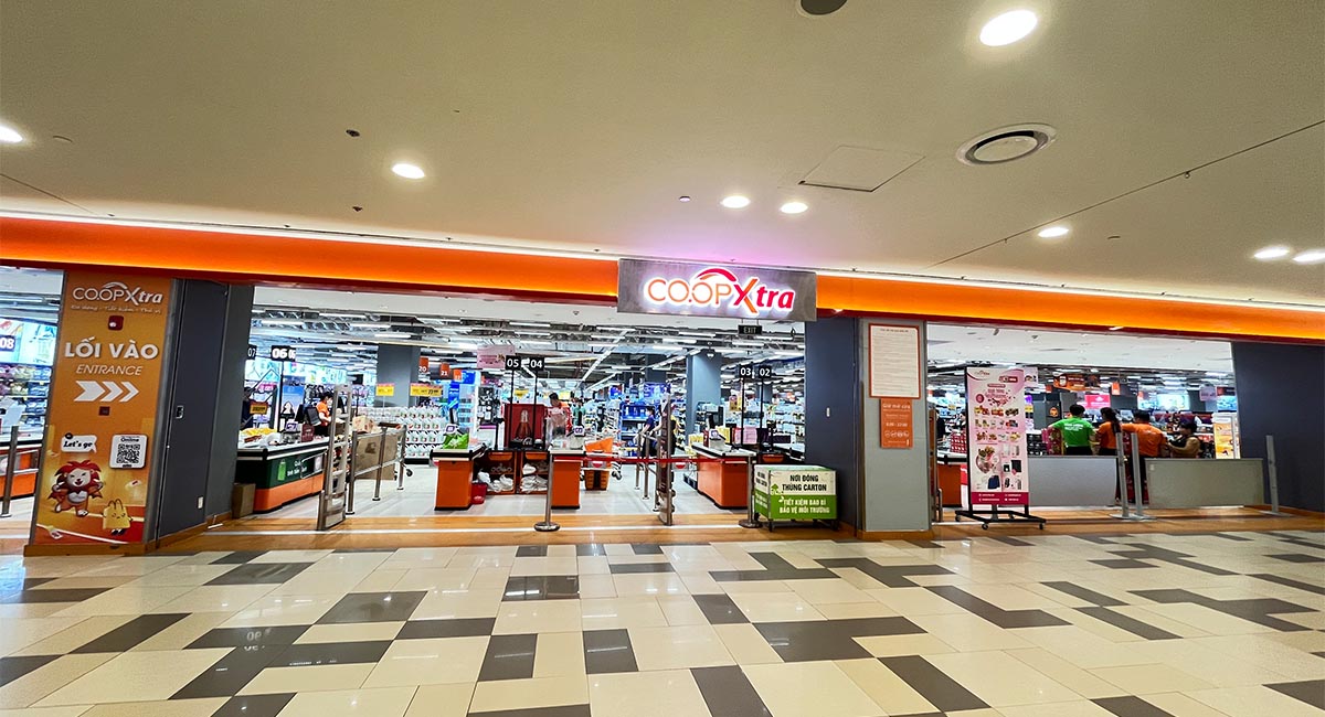 Bên trong siêu thị Co.opXtra Tân Phong – SC VivoCity