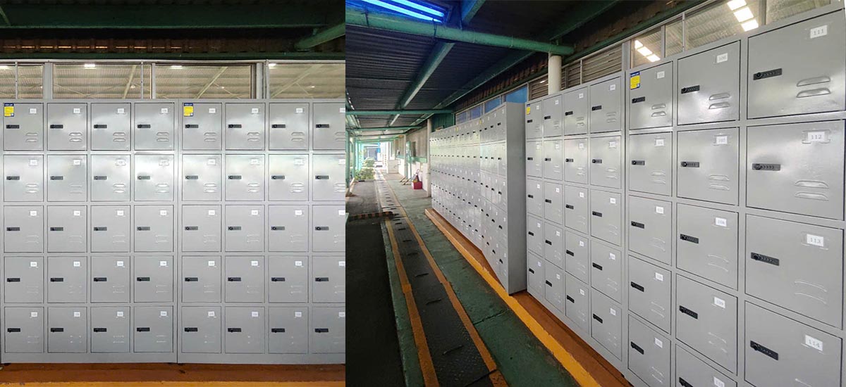 Tủ locker nhà máy đặt dọc hành lang – Giải pháp tiết kiệm diện tích, tối ưu chi phí và không gian lưu trữ cho công nhân.