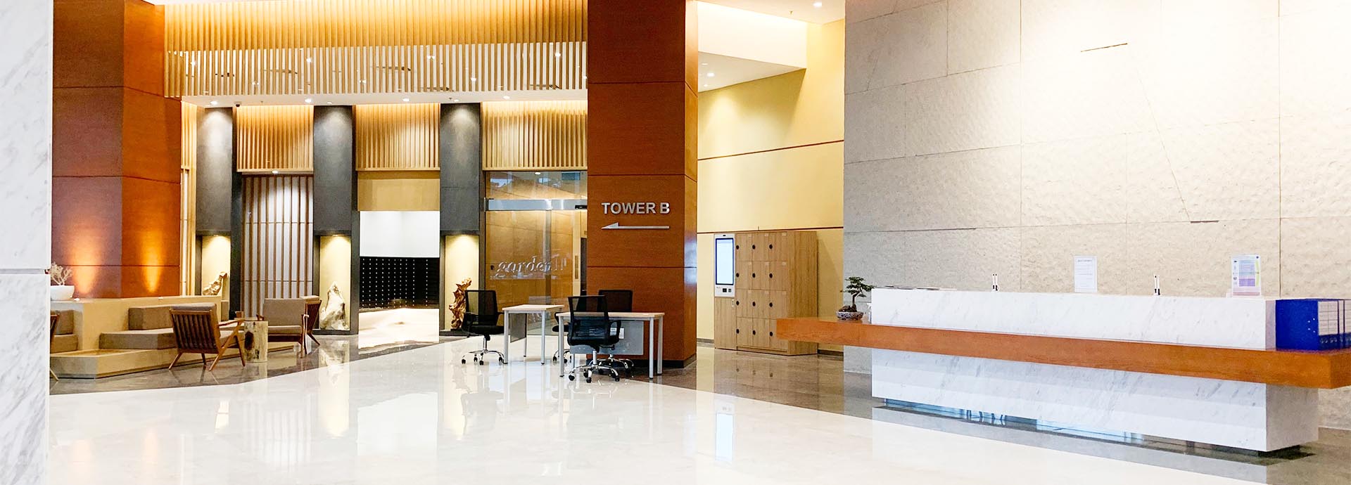 tủ đựng bưu kiện