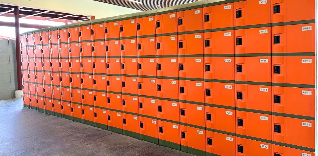 Tủ locker ABS W300 với chất liệu chống nước và chống ẩm - Locker & Lock cung cấp