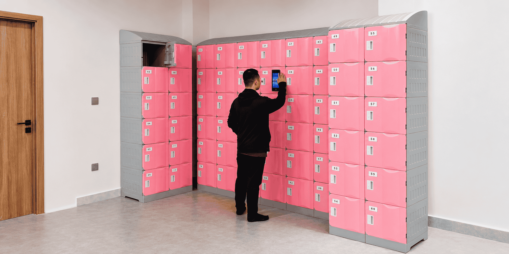 Tủ Locker ABS Face ID được bố trí tại phòng tập
